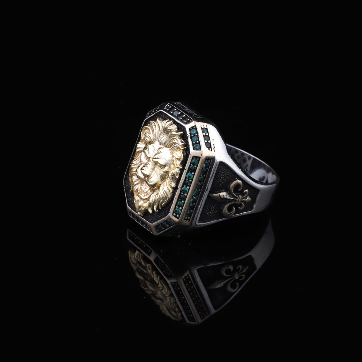 Lion Jade Gemstone Signet Ring for Men - Handcrafted 925 Sterling Silver Jewelry with Custom Animal Design - Ring with Silver Polishing Cloth Gift
