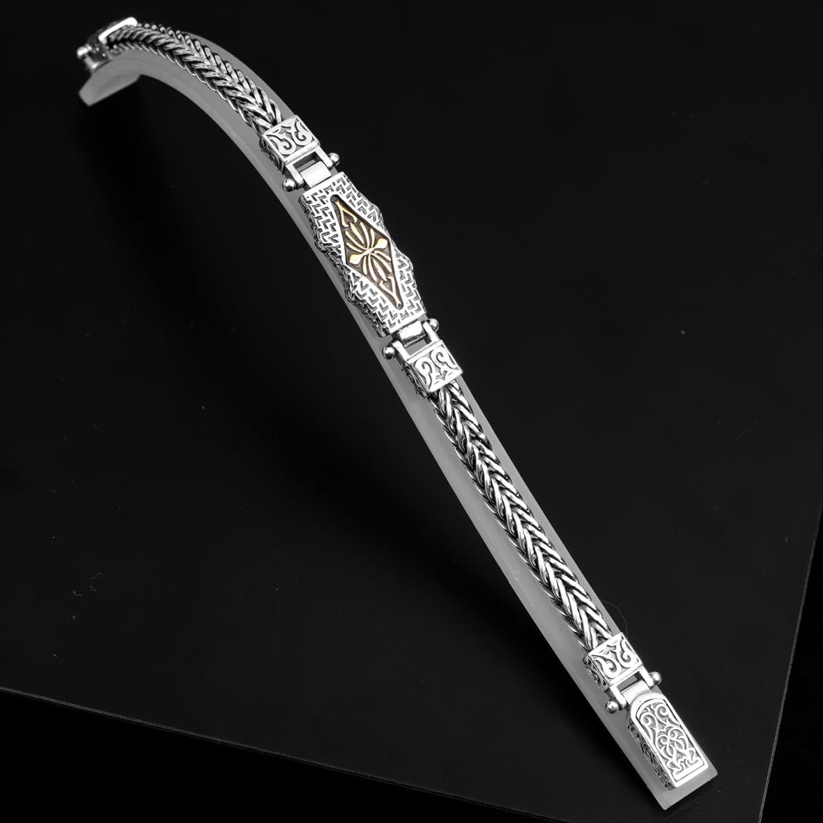 Made to Order Vintage Bracelet – Handmade Sterling Silver Chain Bracelet for Men – Hand-Engraved Gothic Style