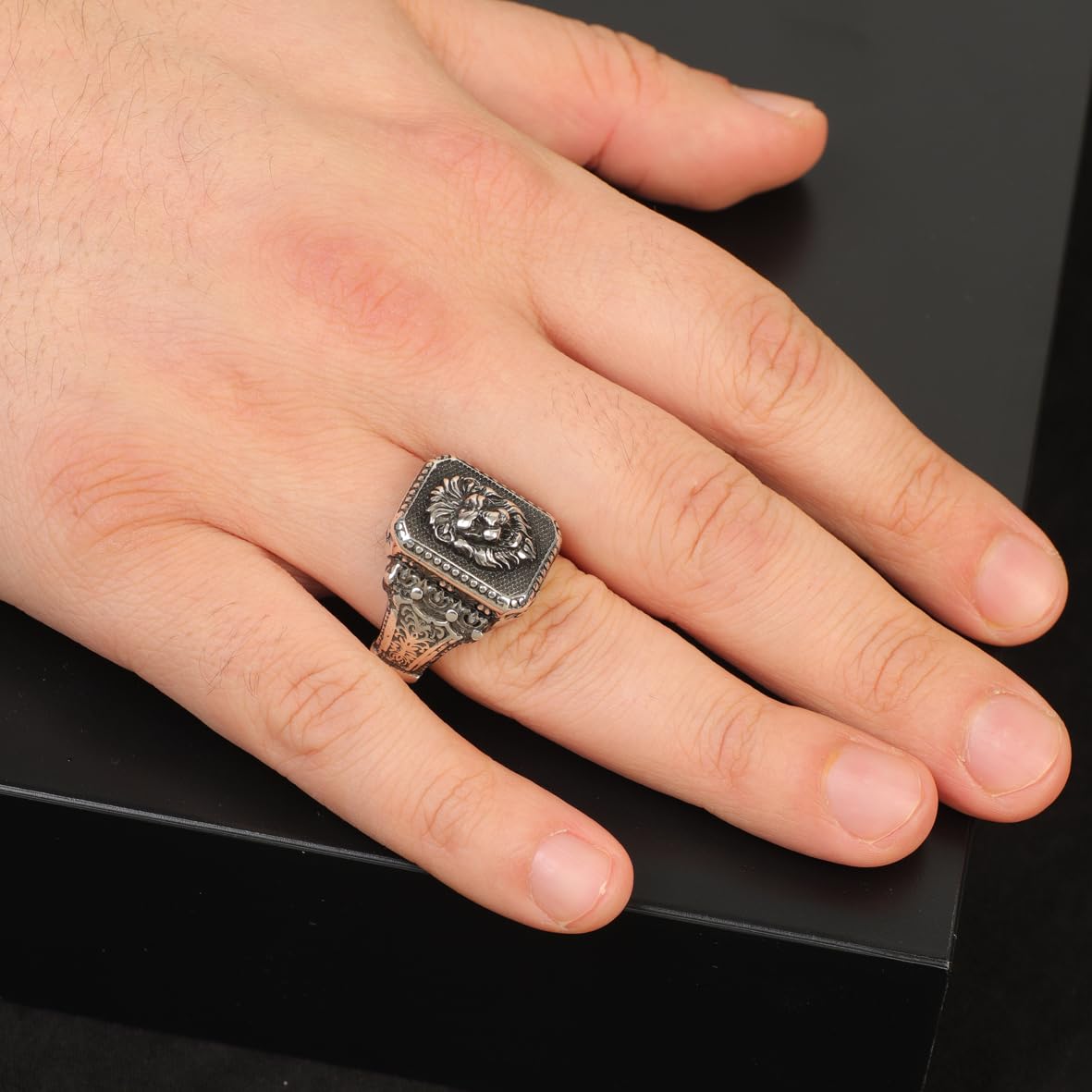 Sterling Silver Lion Signet Ring – Vintage Animal Statement Jewelry