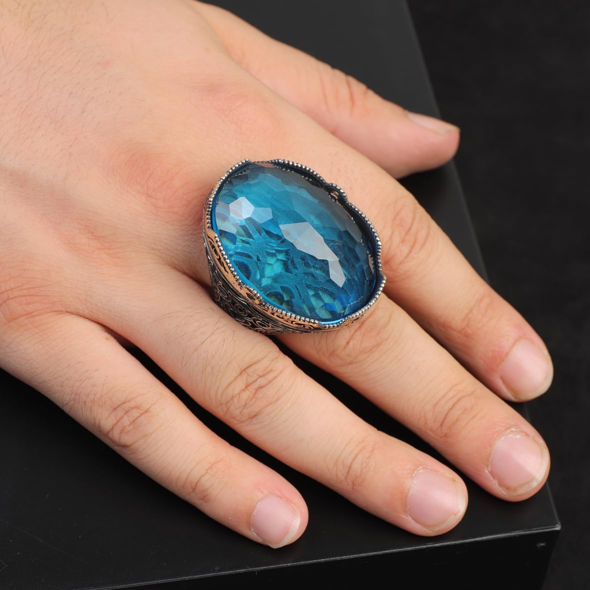 Aquamarine Ring with Large Oval Stone – Vintage Men’s Ring in Polished 925 Sterling Silver