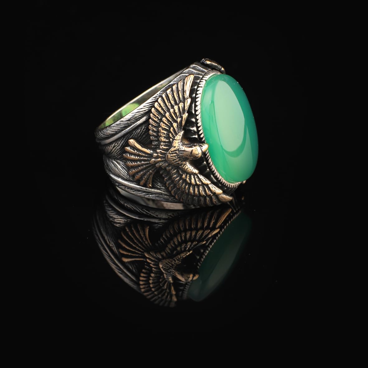Jade Eagle Ring for Men – Vintage Animal Signet Ring with Gemstone in Sterling Silver