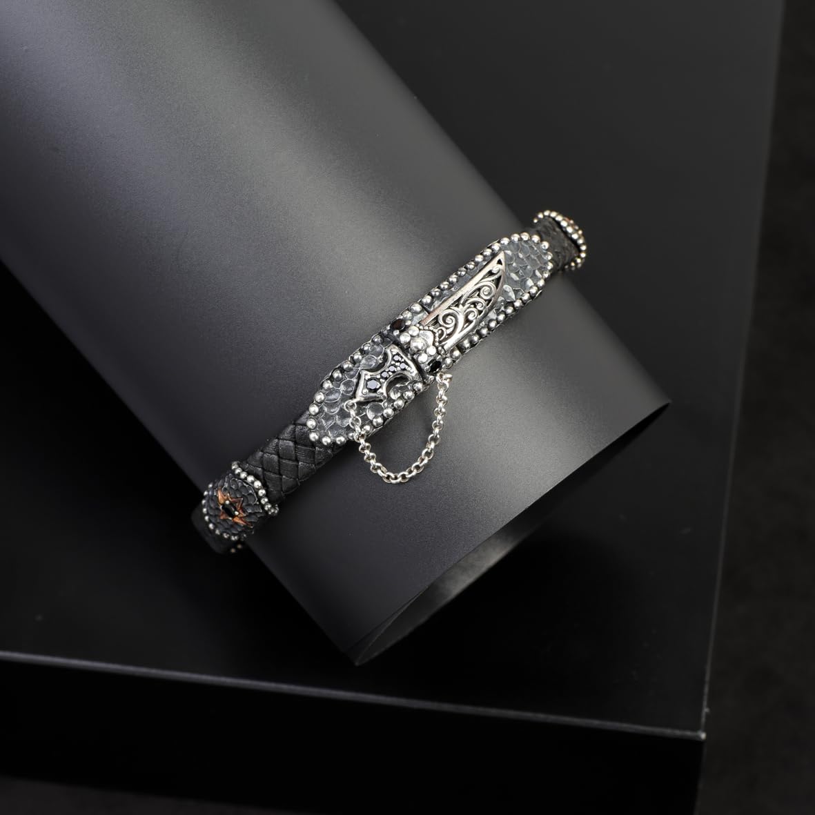 Dagger & Sword Design Men Leather Bracelet – Handmade