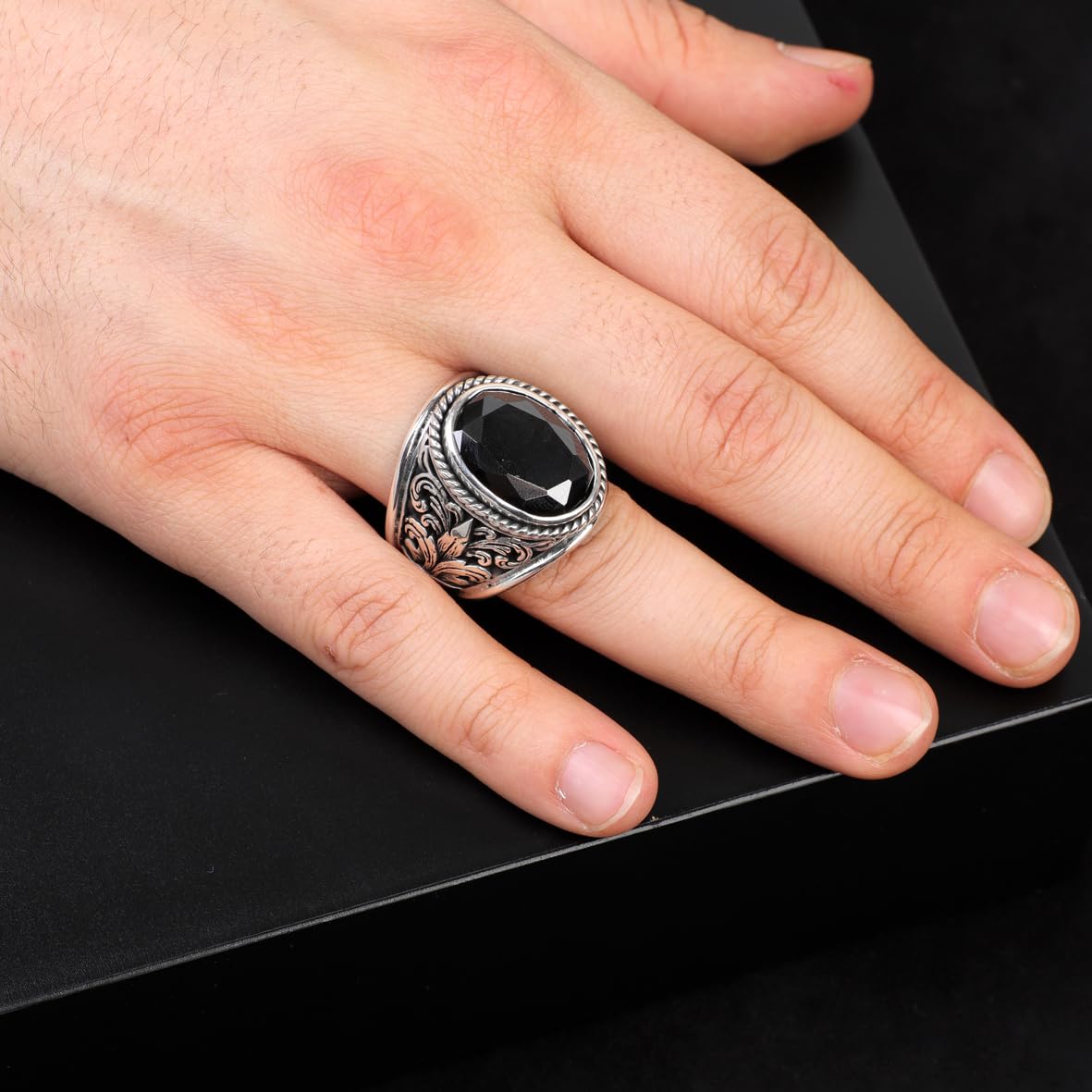 Handmade Onyx Gemstone Oval Stone Engagement Ring for Men Vintage 925 Sterling Silver