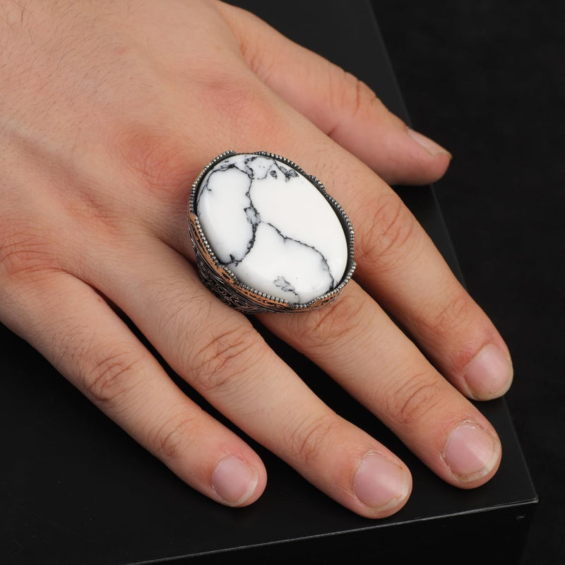 White Turquoise Men’s Ring with Large Oval Stone – Vintage 925 Sterling Silver Ring
