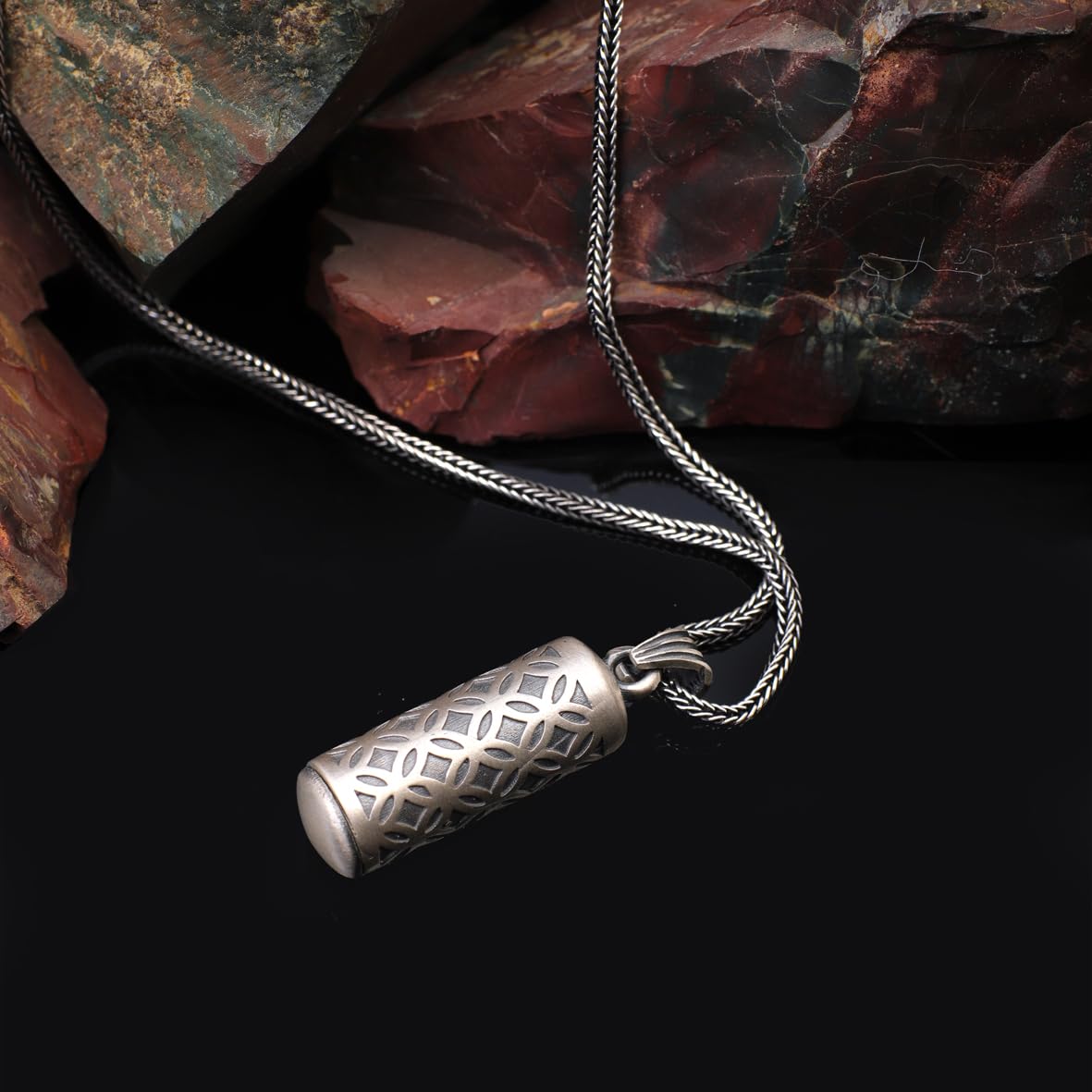 Sterling Silver Pill Box Pendant Necklace – Polished Prayer Box Locket Pendant – Oil Pendant Necklace for Men – Silver Chain Mens Pendant