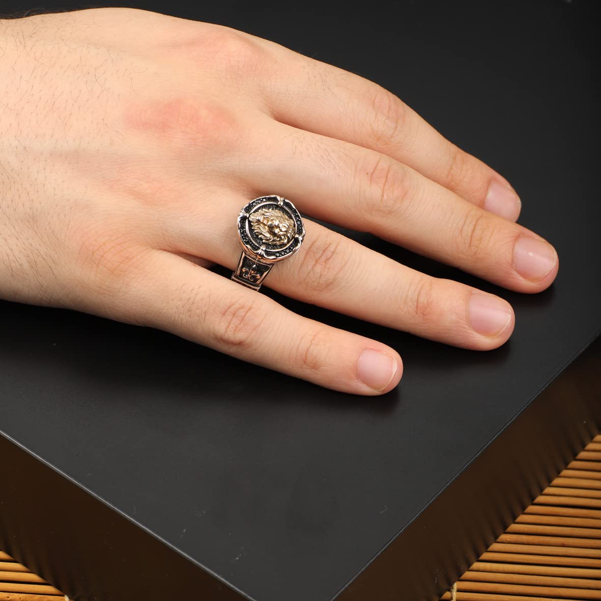 925K Sterling Silver Lion Ring