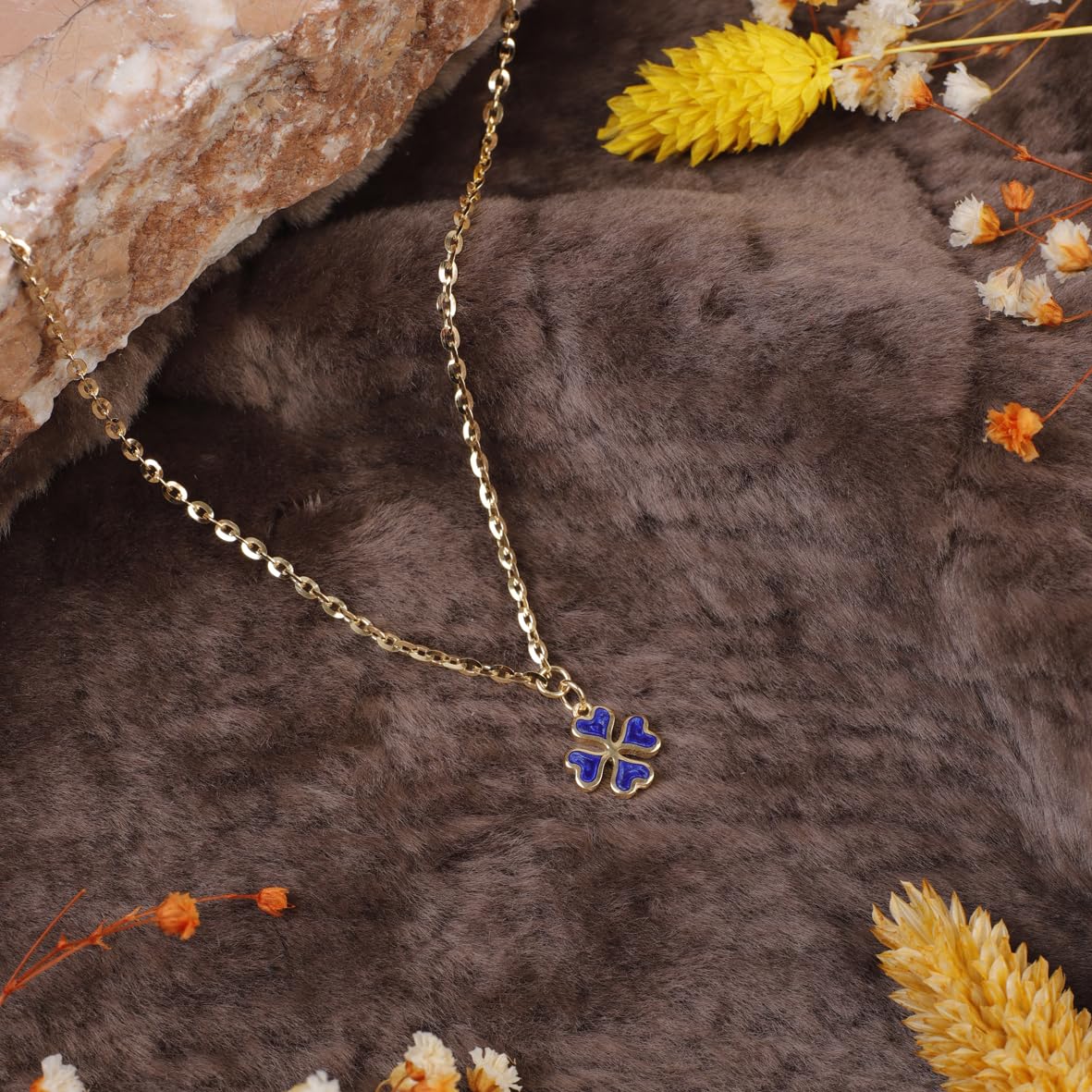 Four-Leaf Clover and Heart Pendant Sterling Silver Gold Plated Necklace - Aesthetic Jewelry - Sterling Silver Gold Plated for Women - Birthday Gifts for Women
