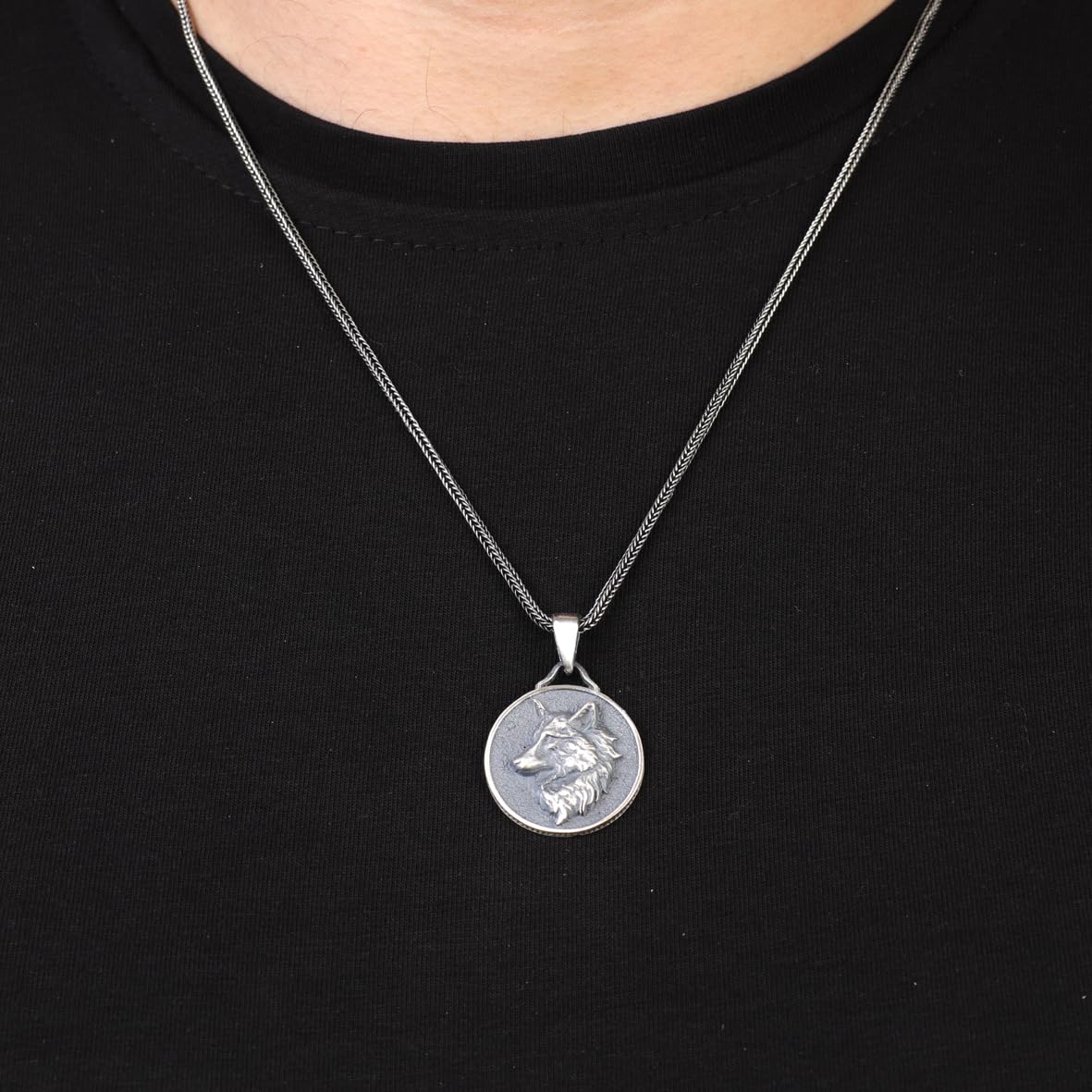 Sterling Silver Wolf Necklace - Gothic Biker Animal Pendant for Men with Silver Chain & Cleaning Cloth Gift - Men’s Wolf Pendant Necklace