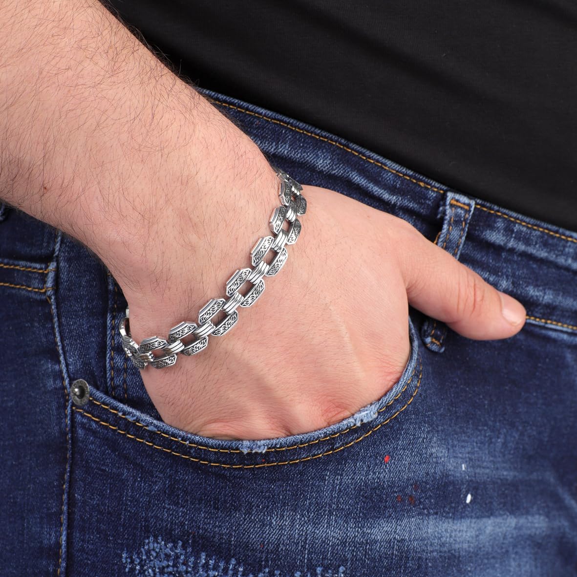 Made to Order Men's Gothic Vintage Pattern Hand-Engraved 925 Sterling Silver Chain Bracelet with Personalized Touch and Silver Polishing Cloth Gift