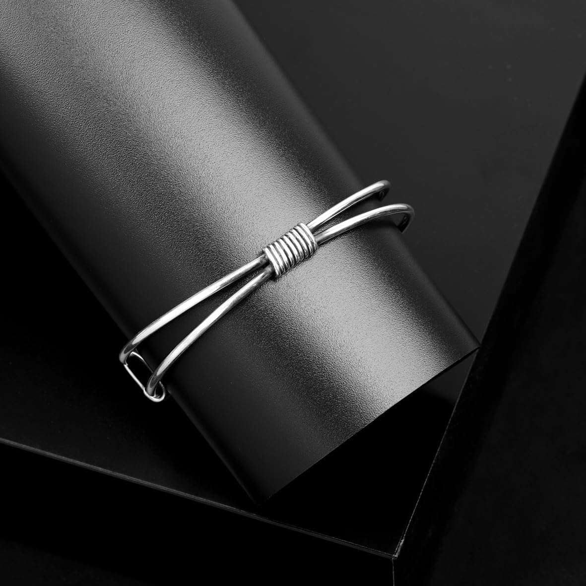 Crocodile Thorn Cuff Bracelet – Hand-Engraved Adjustable Silver Cuff Bracelet for Men